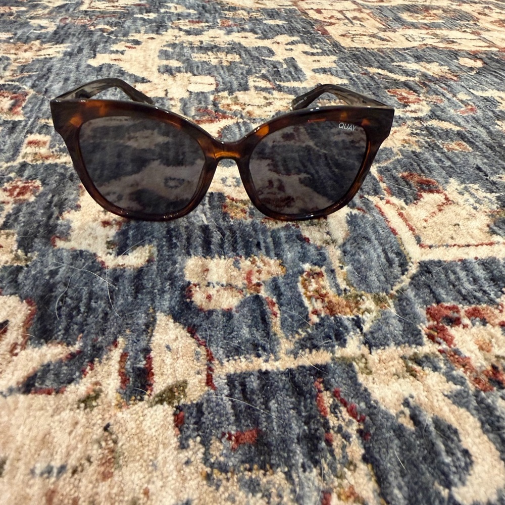 Quay Australia Tortoiseshell Cat-Eye Sunglasses - Dark Brown Lenses